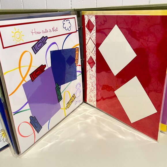 Stampin’ Up! Green Linen Scrapbook Album With Pre-Designed Pages 12x12 - Picture 2 of 7